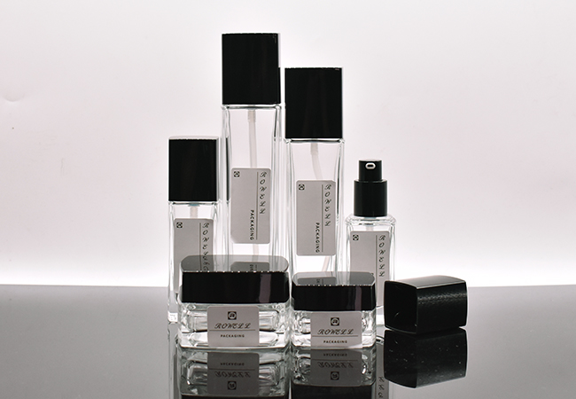 Square Body Lotion Bottles with Pump
